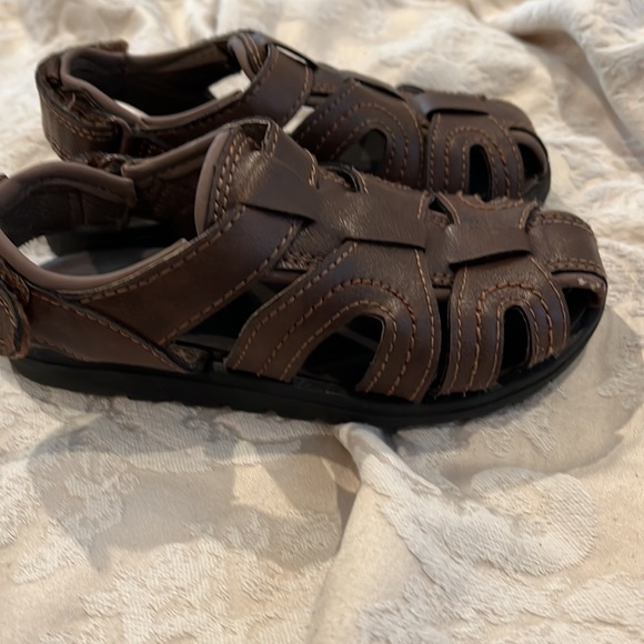 Carters toddler sandals - Picture 4 of 6